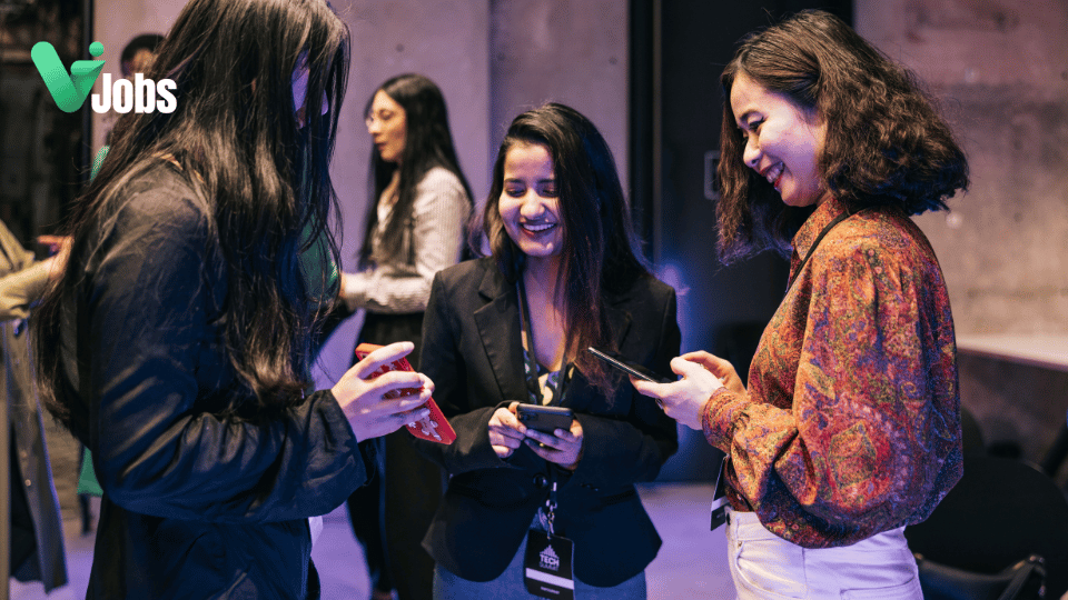 Mở rộng mối quan hệ với các anh chị cùng ngành