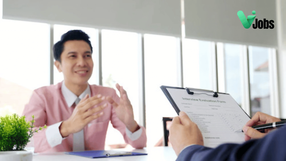 Tuyển dụng qua giới thiệu giúp dễ tiếp cận ứng viên đạt chuẩn